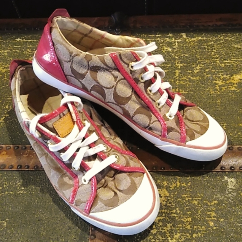 Coach Signature Classic Tennis Shoes Tan, Brown & Pink Trim Women's 9 B